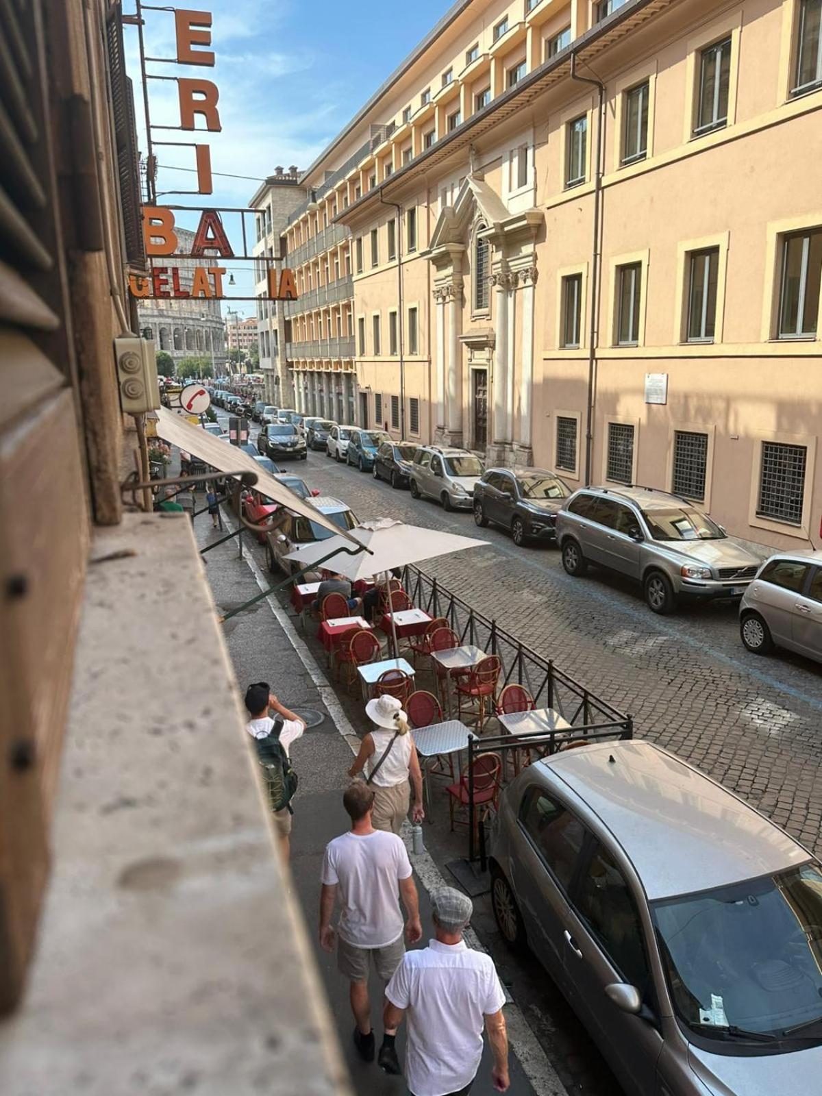 150 Meters From The Colosseum - Appartmento Gladiatore Exterior photo